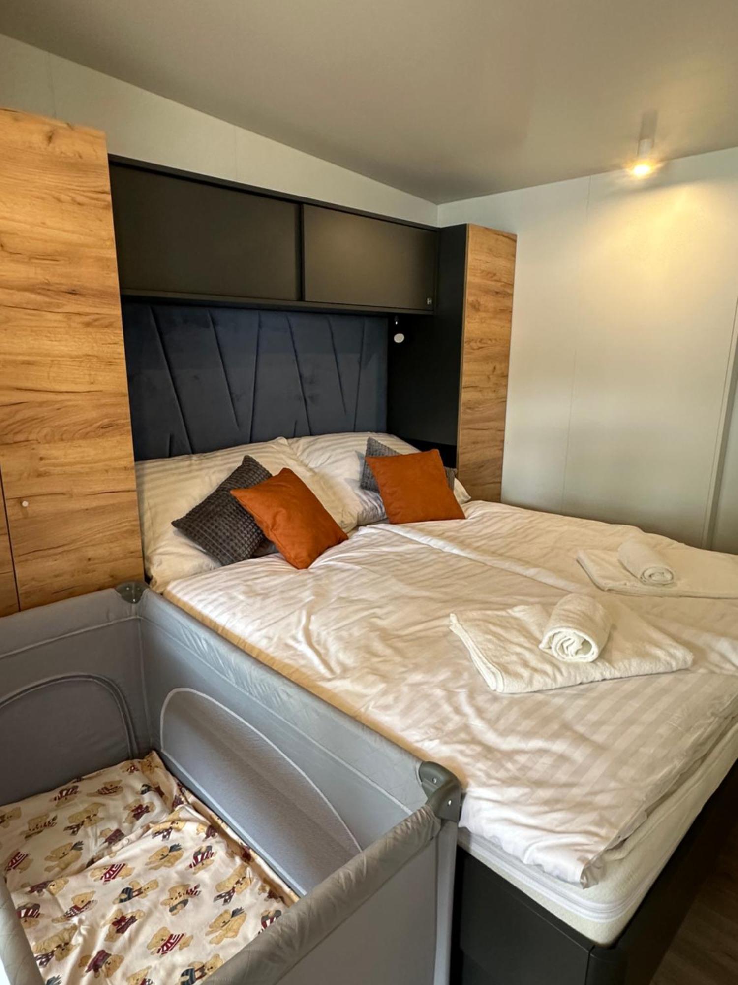 Mobile Home - Sea La Vie Biograd Na Moru Dış mekan fotoğraf